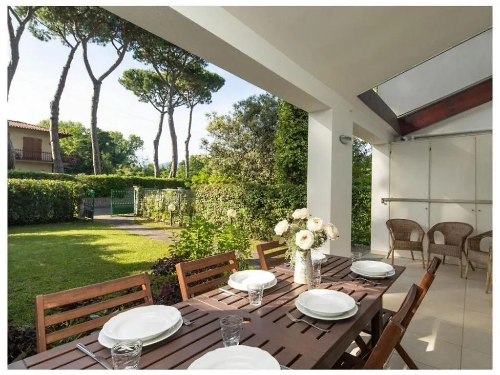 Casina Simonetta Comfortable Holiday Residence Forte dei Marmi 0*,  Italy